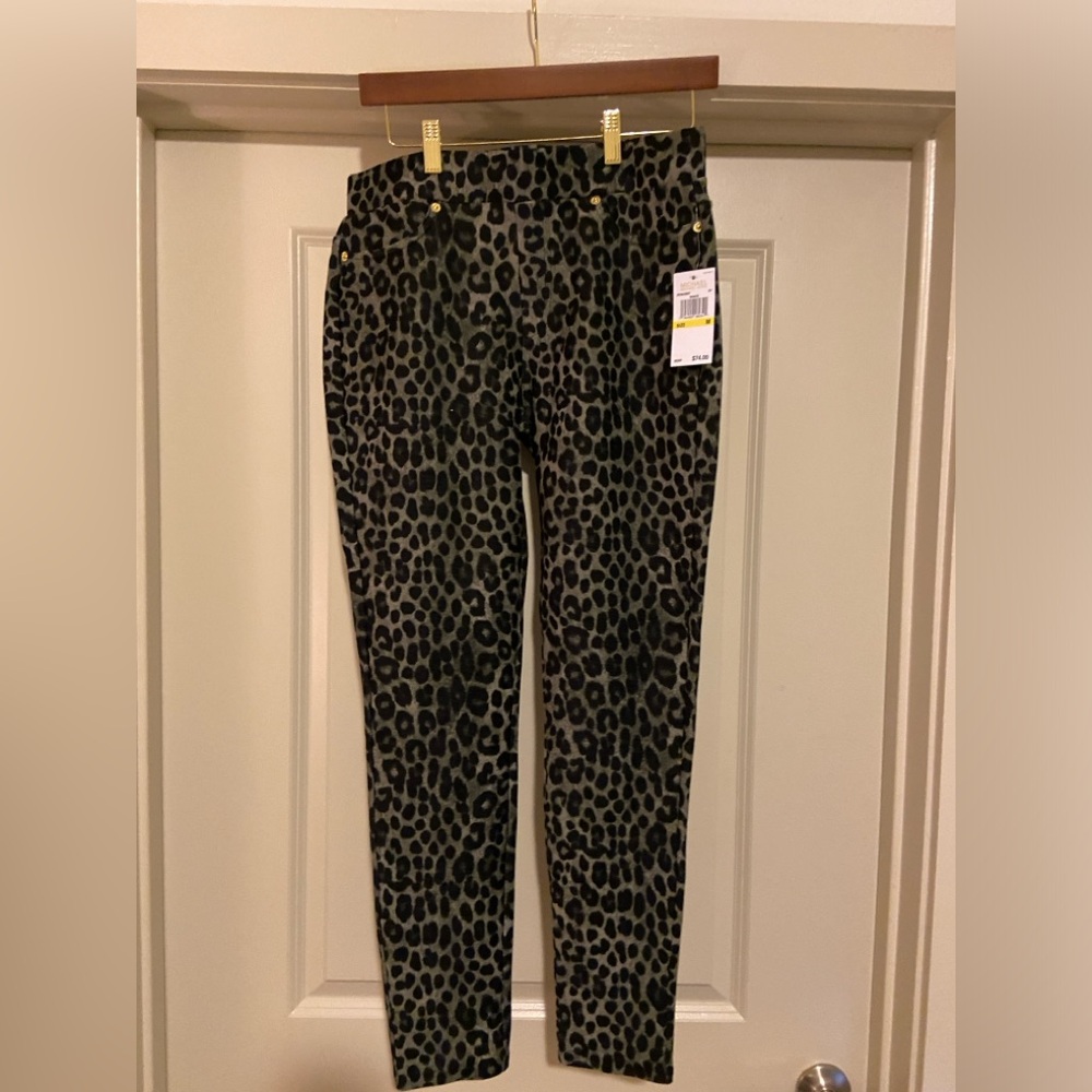 Michael Kors NWT leopard green stretch jeans